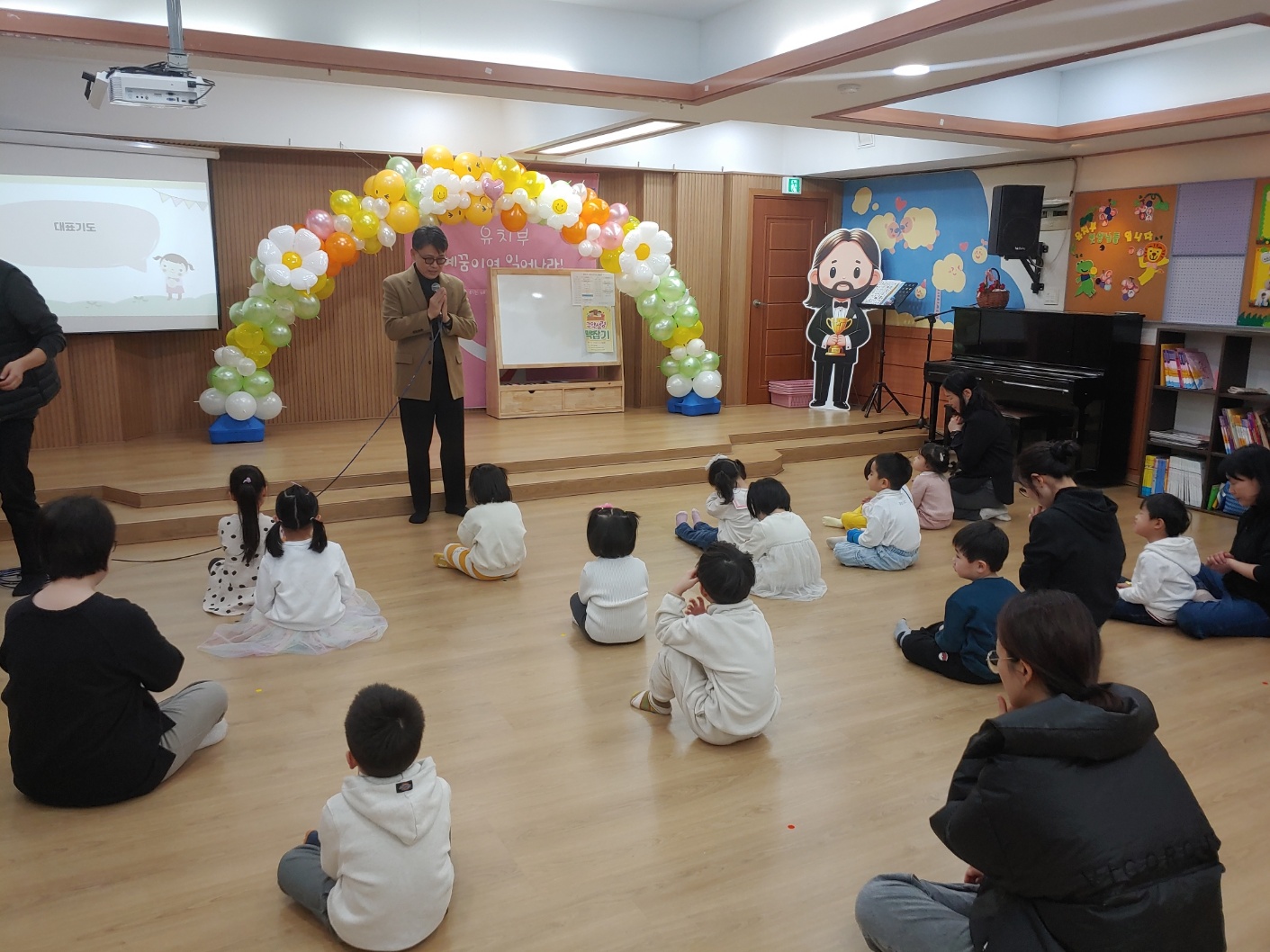 2장로님기도.jpg