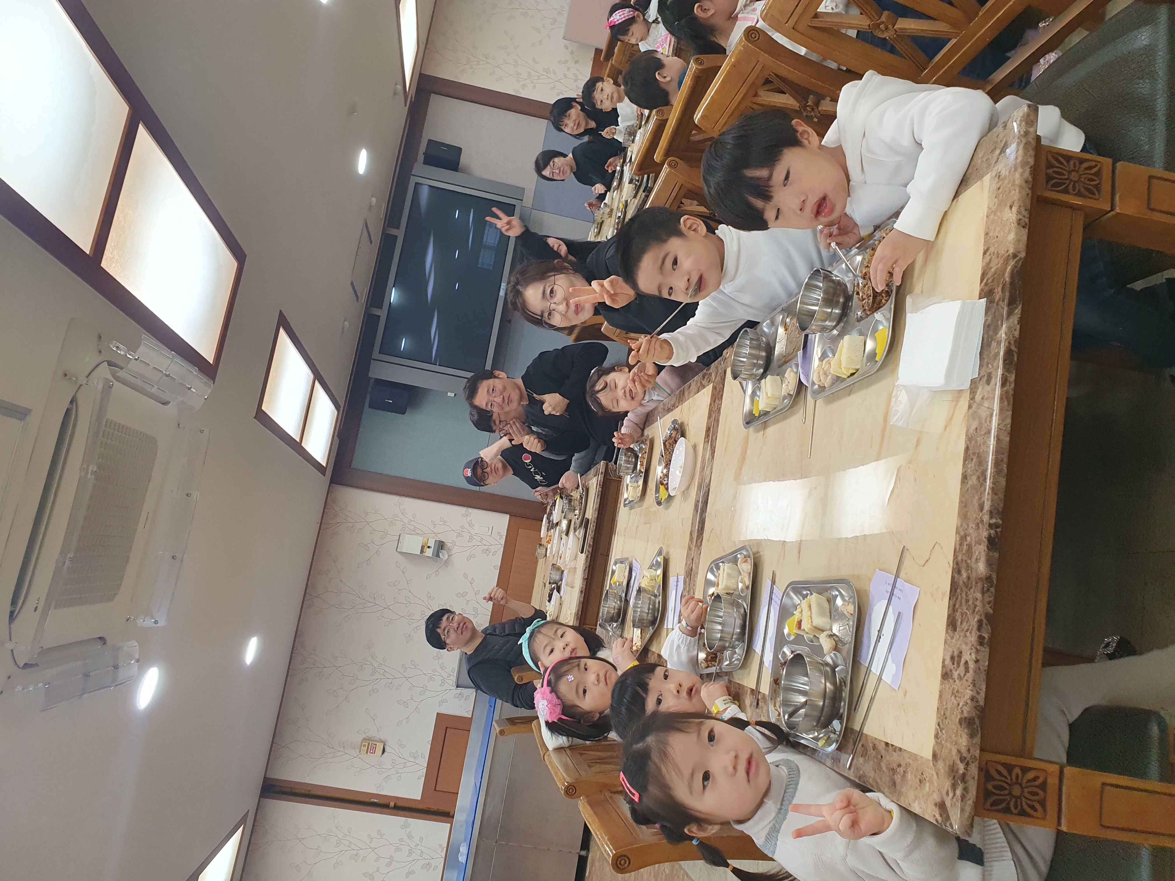 7-2점심.jpg