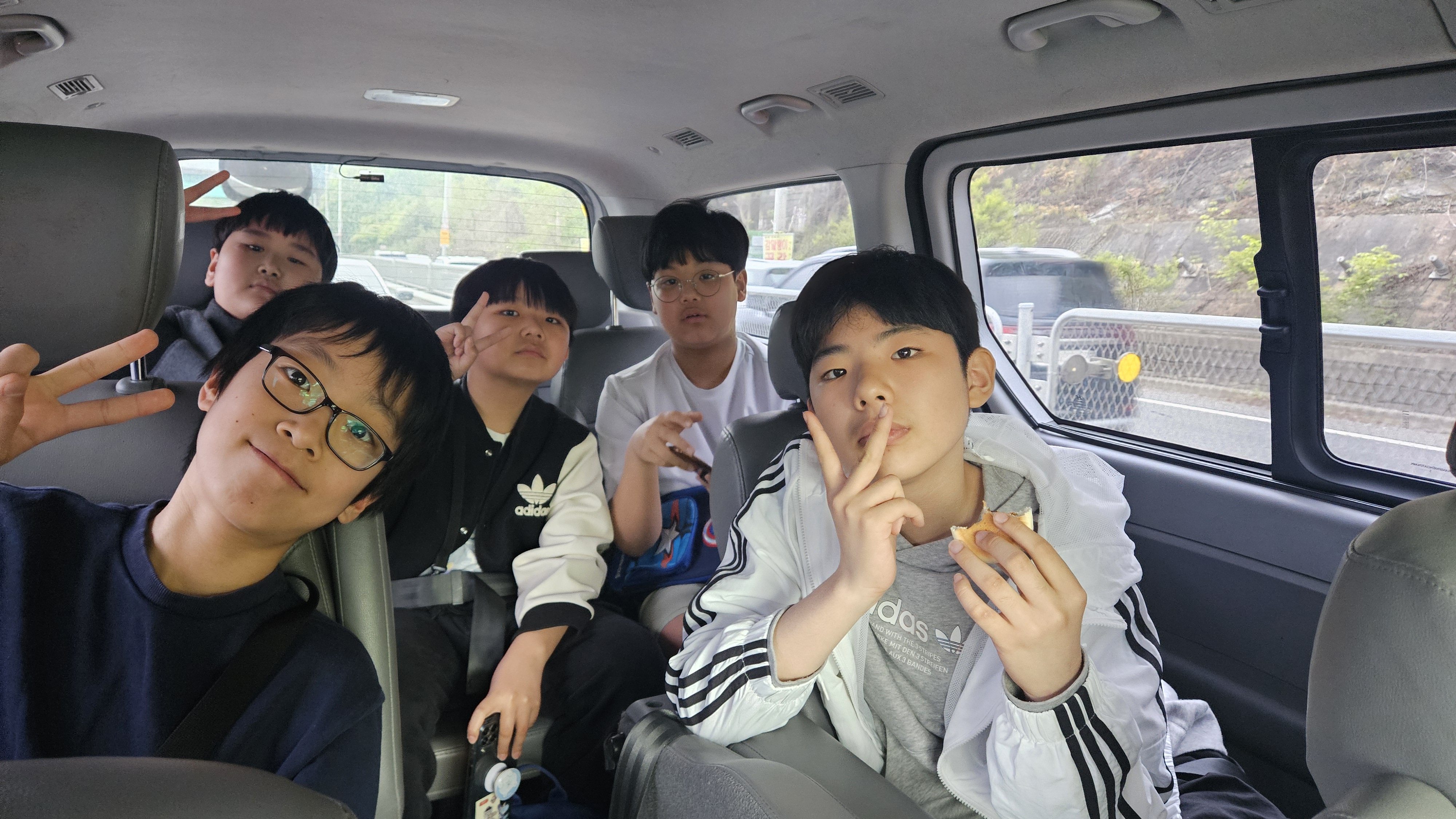 KakaoTalk_20250517_151931293_06.jpg
