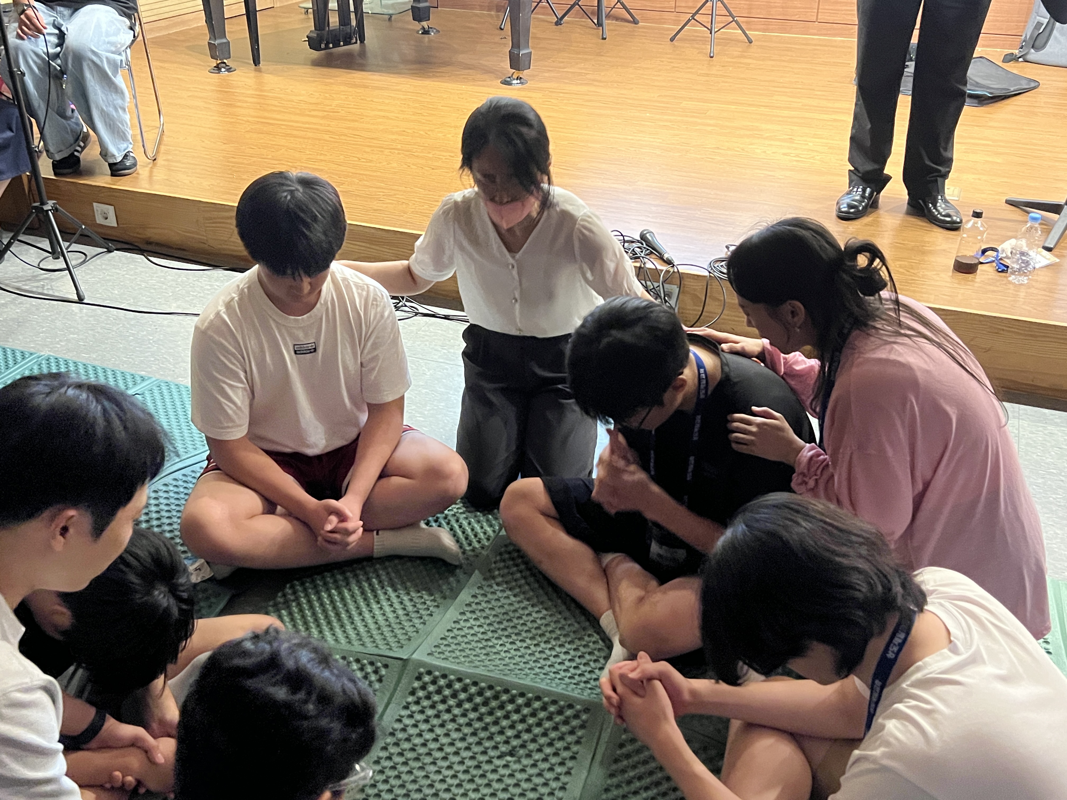 13저녁집회2.jpg