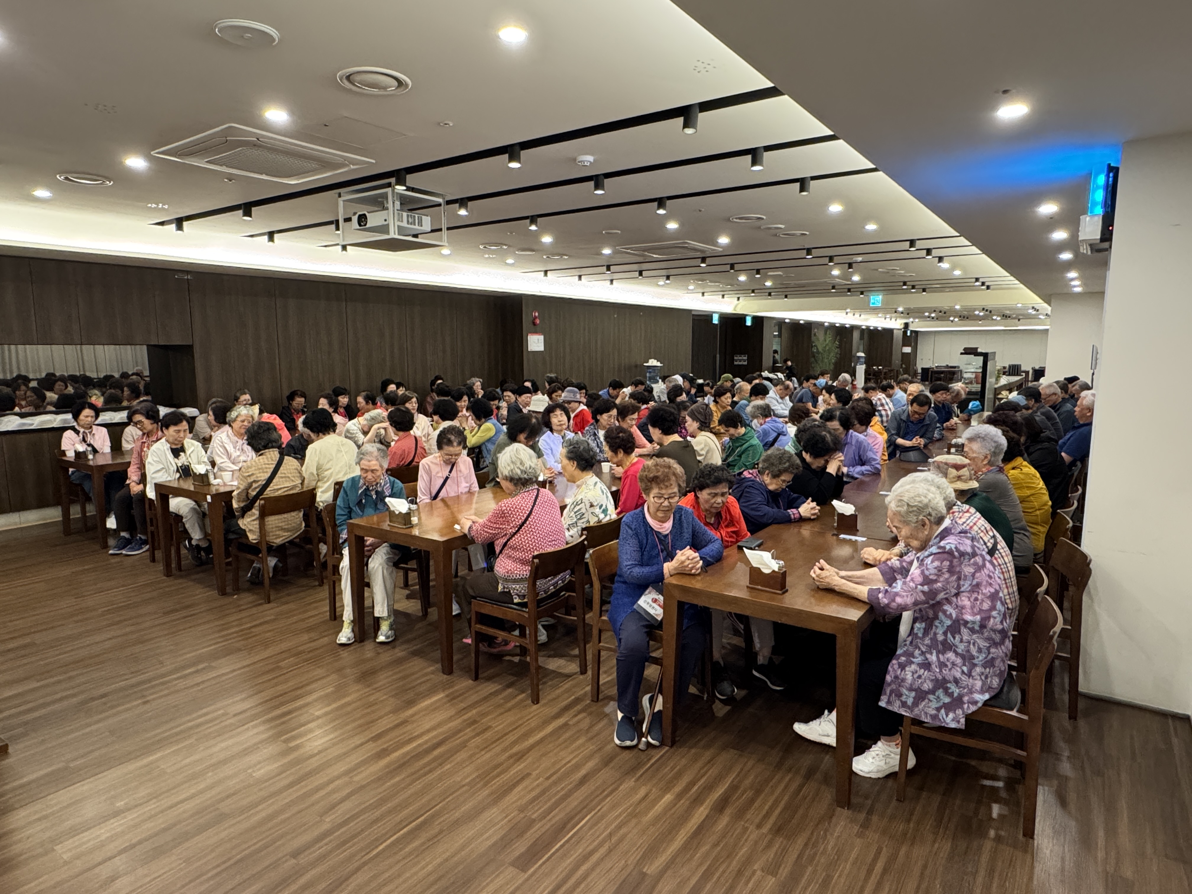 KakaoTalk_20250526_194840134_24.jpg